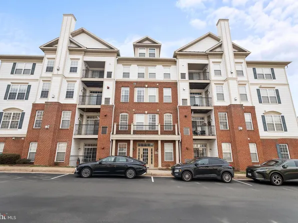 11565 Cavalier Landing Ct, Fairfax, VA 22030