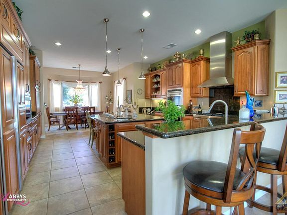 5th image of 12200 Upper Waterford Dr