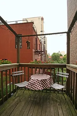 Sold by Citi Habitats | media 23