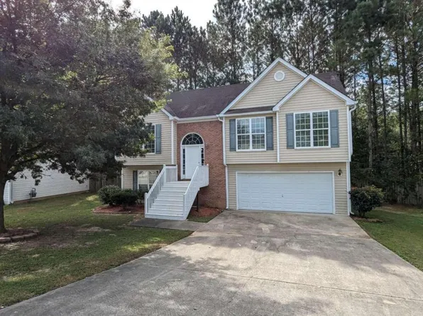 1284 Creekview Cir, Riverdale, GA 30296