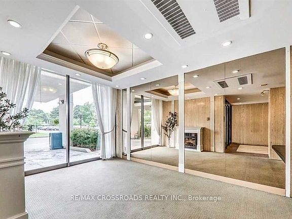4th image of 735 Don Mills Rd #604