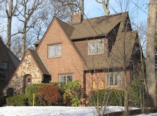 279 Winthrop Rd, Teaneck, NJ 07666