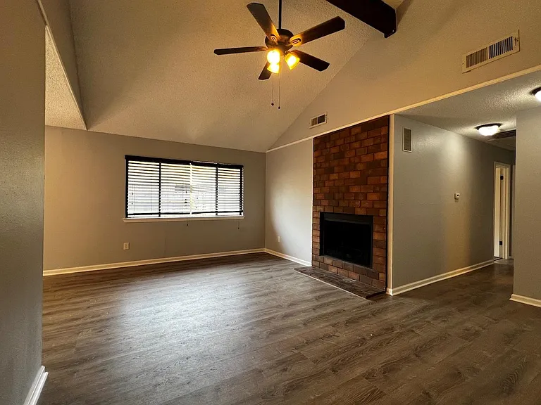 7506 Chelsea Moor #B — Photo 8