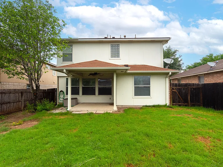 913 Coronation Way — Photo 50