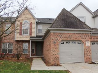 7001 Copper Creek Cir, Canton, MI 48187