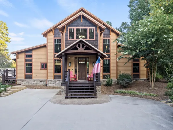 230 Grandview Lake Rd, Estill Springs, TN 37330