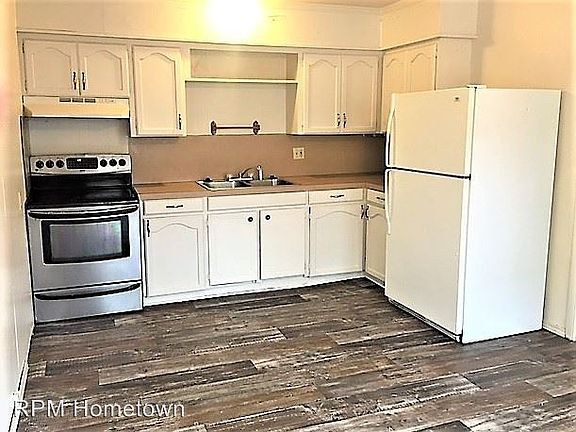 5th image of 221 Linwood Ave #B