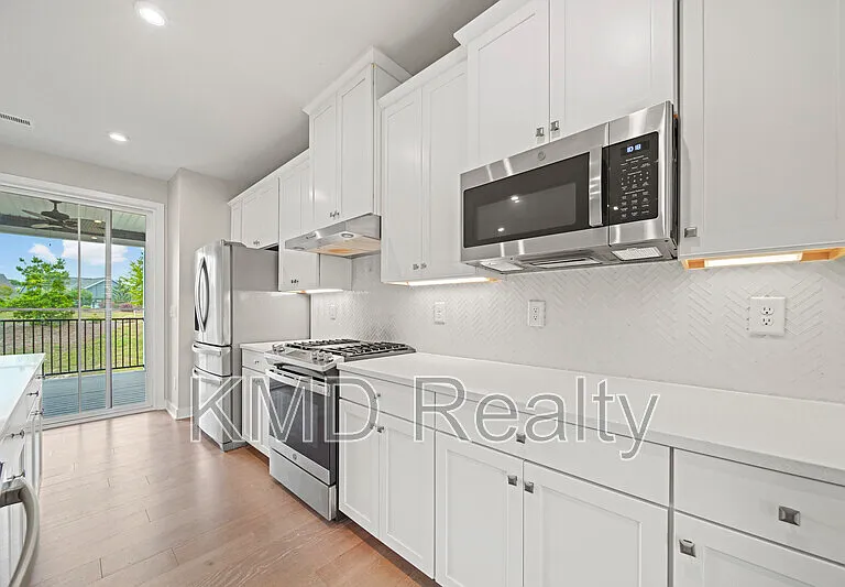 636 Crudent Rd — Photo 10