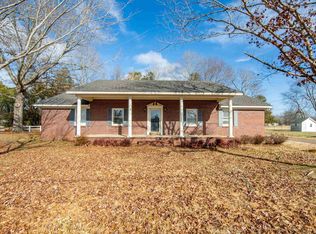 275 Farmington Rd, Savannah, TN 38372