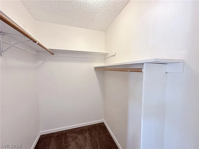 674 Rolling Green Dr #674 — Photo 18