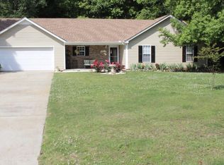 1401 Ericas Pointe Dr, Winder, GA 30680