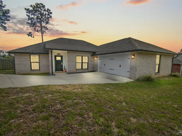 400 Scooter Cv, Crestview, FL 32539