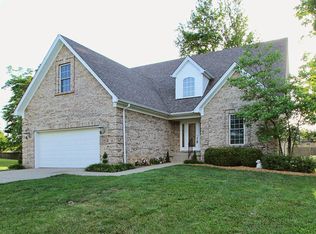 8500 Vancouver Ct, Louisville, KY 40228