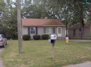1791 Orchid St, Waterford, MI 48328