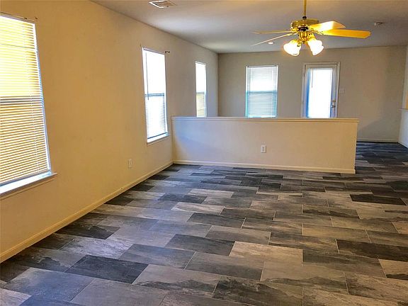 5th image of 20618 Fair Castle Dr
