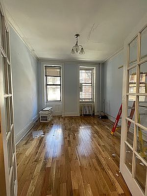 5th image of 236 E 89th St APT 2D