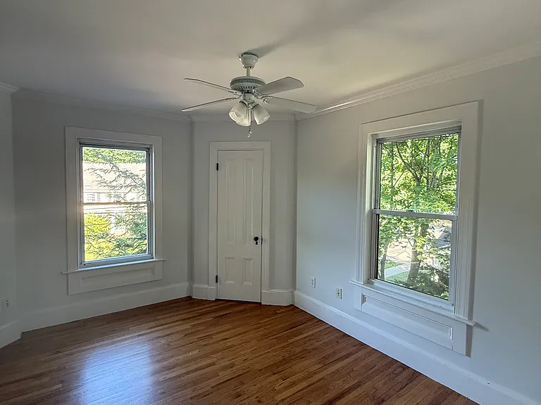 373 Lexington St #2 — Photo 6