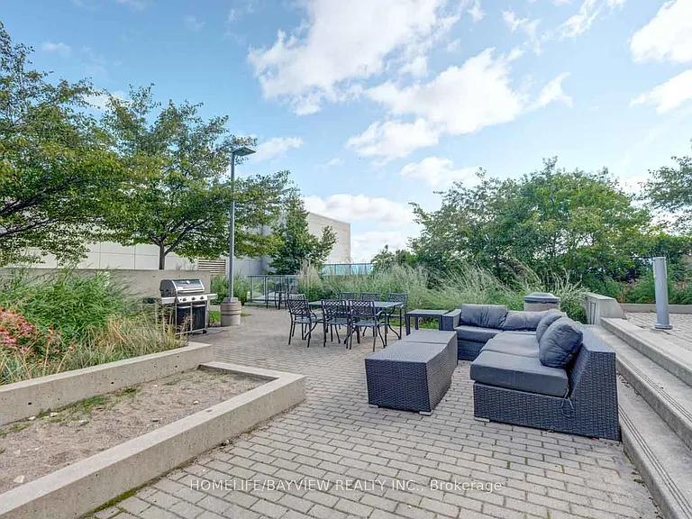 7165 Yonge St #2403 — Photo 33