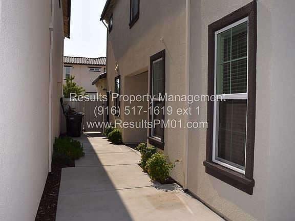 5th image of 4025 Gunnar Dr