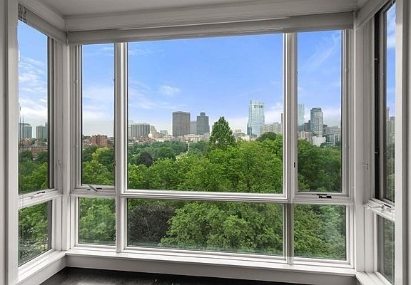 3rd image of 2 Commonwealth Ave APT 9A