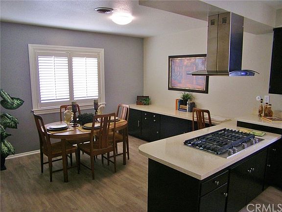 4th image of 712 Katherine Dr
