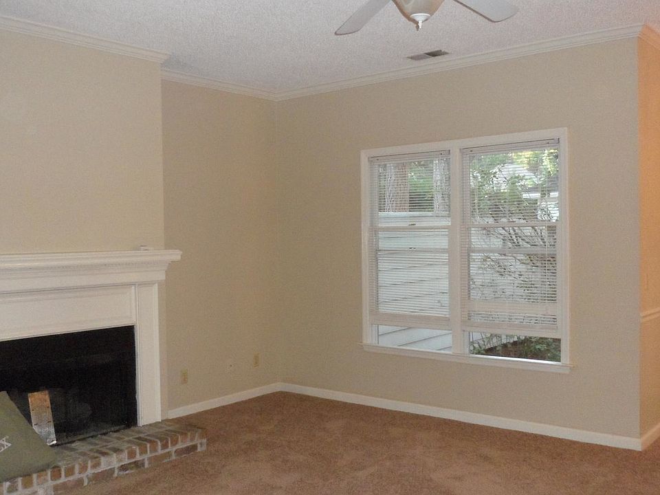 2nd image of 2652 Joshua Cir