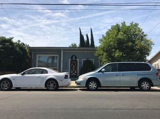 130 Larmier Ave, Oak View, CA 93022