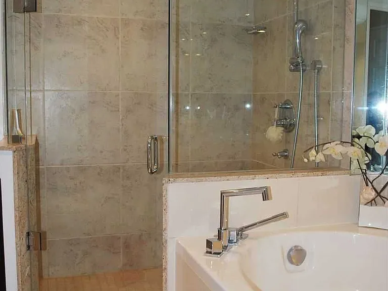 33 University Ave #904 — Photo 17