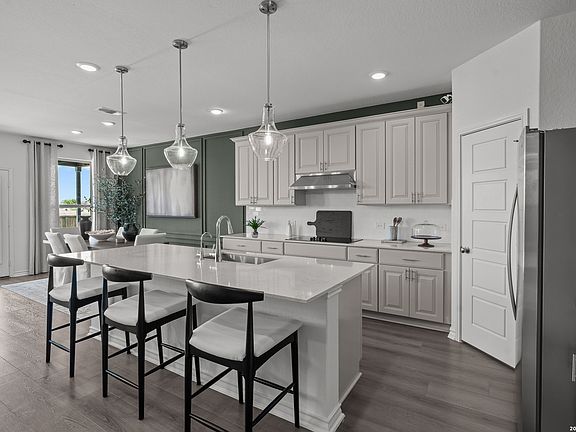 7th image of this home