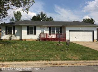 710 S Eagle St, Nixa, MO 65714