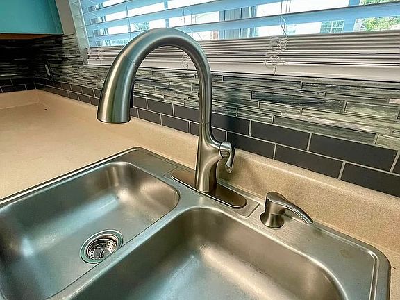 3rd image of 143 Woodwind Way