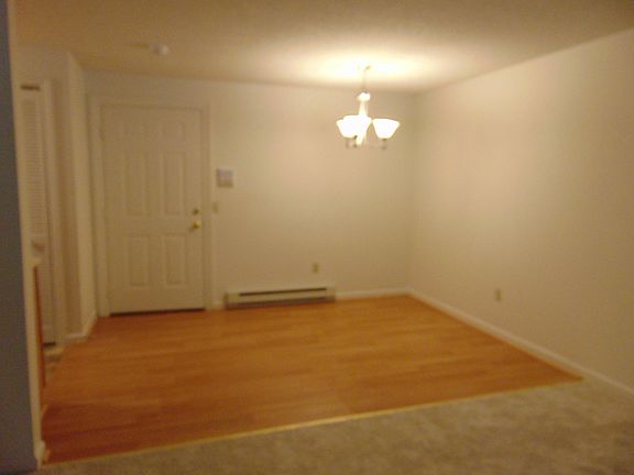 5th image of 126 Heritage Dr