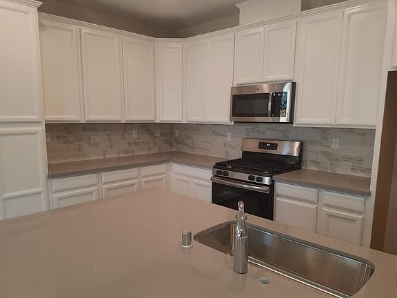 4th image of 10096 Robert Watkins Way