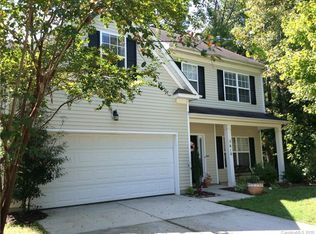 5610 Wallace Cabin Dr, Charlotte, NC 28212