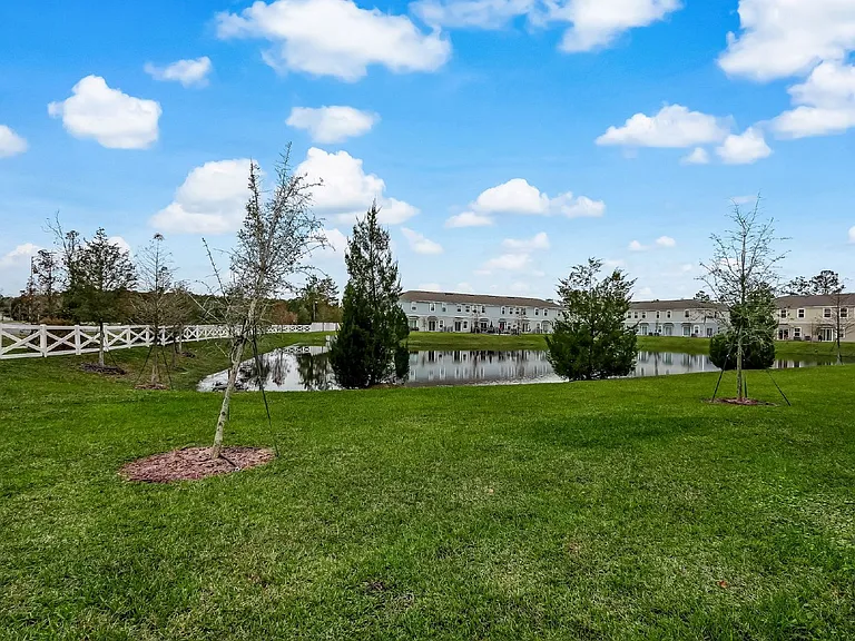 988 Observatory Pkwy — Photo 34