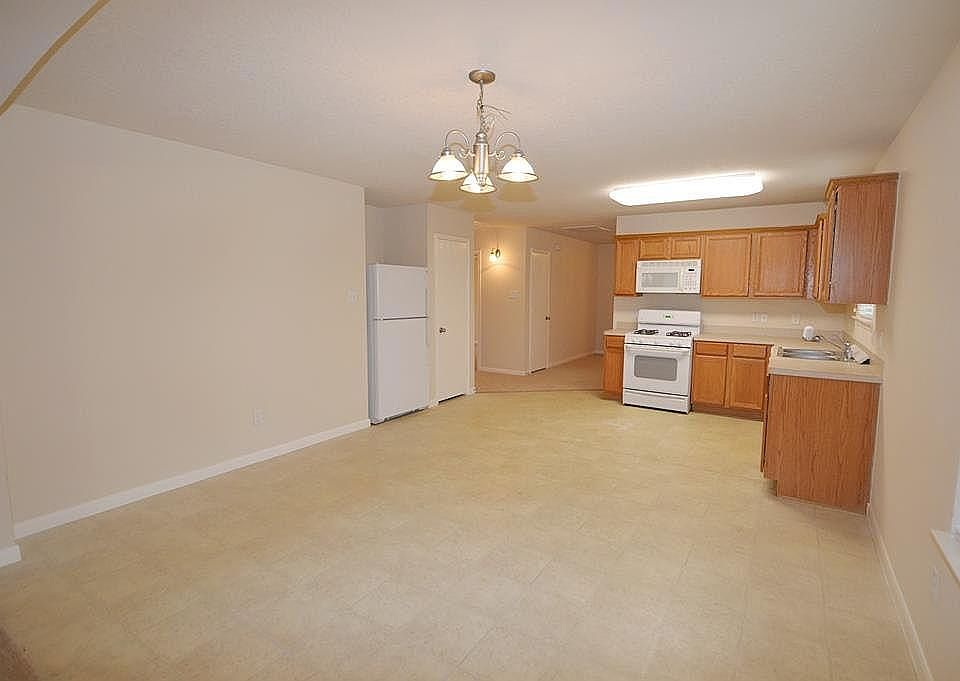 1st image of 20038 Silver Rock Dr