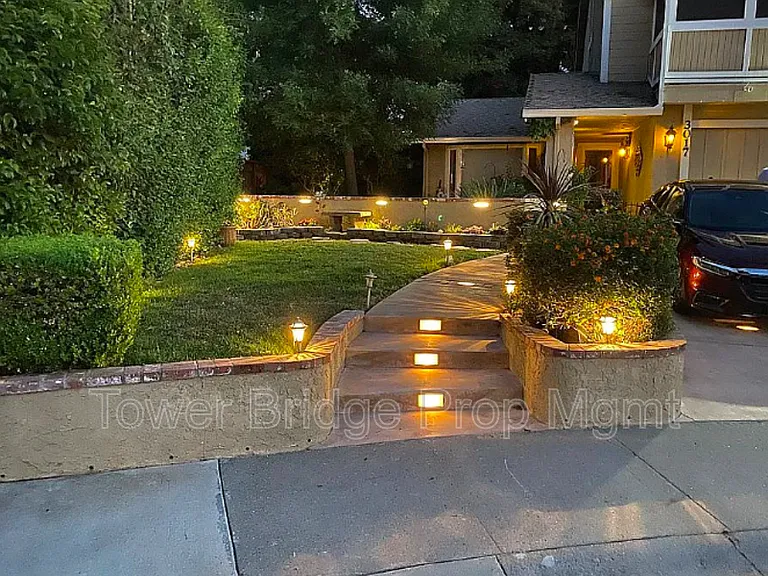 3017 Brookstone Way — Photo 2