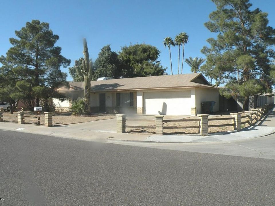 1st image of 4642 E Voltaire Ave