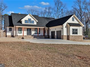 3045 S Sweetwater Rd, Lithia Springs, GA 30122