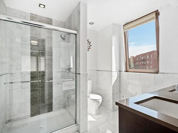 64-05 Yellowstone Boulevard image 6 of 6