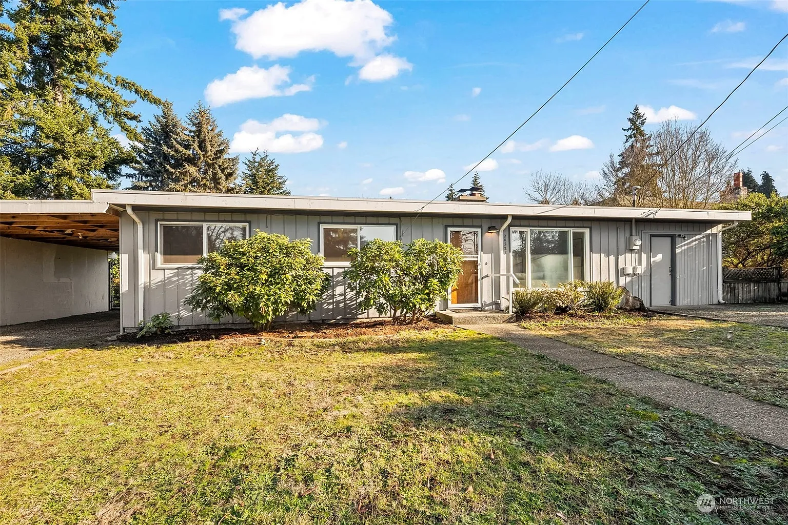 20228 8th Avenue S photo 1