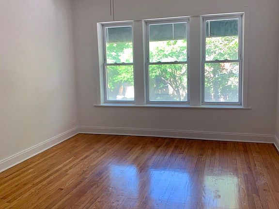 2nd image of 4409 N Paulina St APT 2F