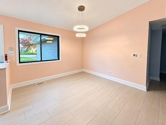 4th image of 1191 Hialeah Ln