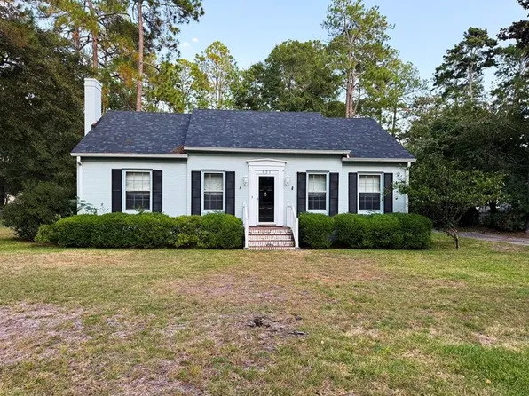 821 Murray Ave, Tifton, GA 31794