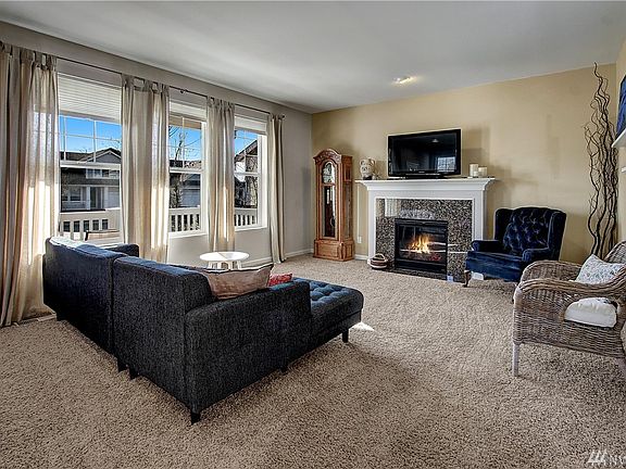 3rd image of 8381 21st St NE #3051