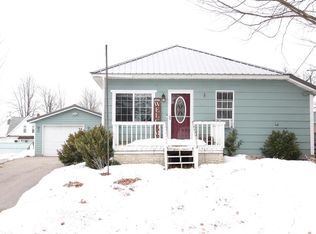 415 Wausau St, Birnamwood, WI 54414