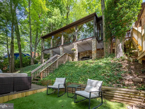 135 Deep Creek Dr, Mc Henry, MD 21541