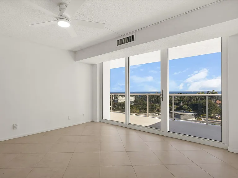 2715 N Ocean Blvd #7D — Photo 12
