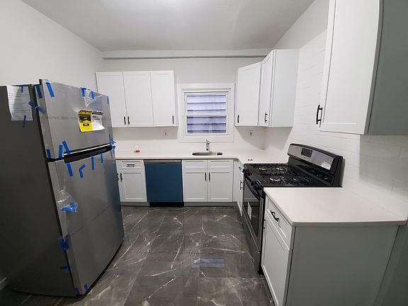 5th image of 56 N 18th St #D2