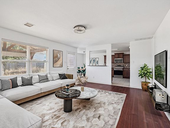 5th image of 11226 Hall Ridge Ct